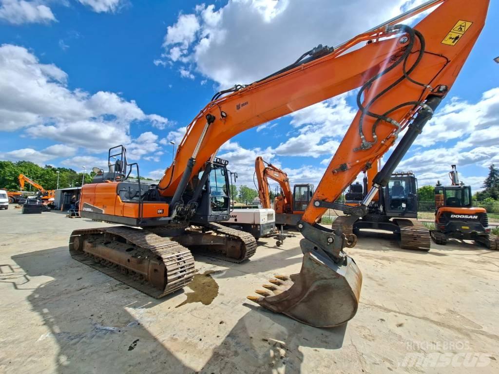 Doosan DX 255 LC-5 Telakaivukoneet