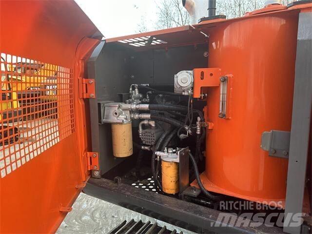 Hitachi zx120 Telakaivukoneet