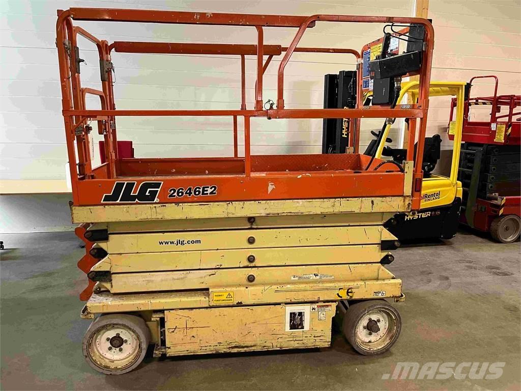 JLG 2646E2 Saksilavat