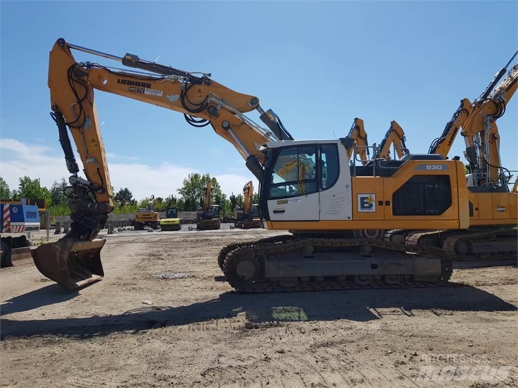 Liebherr R930 Telakaivukoneet