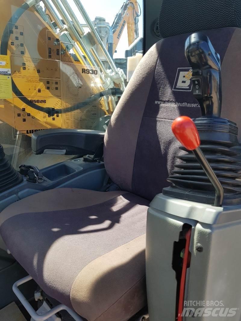 Liebherr R930 Telakaivukoneet