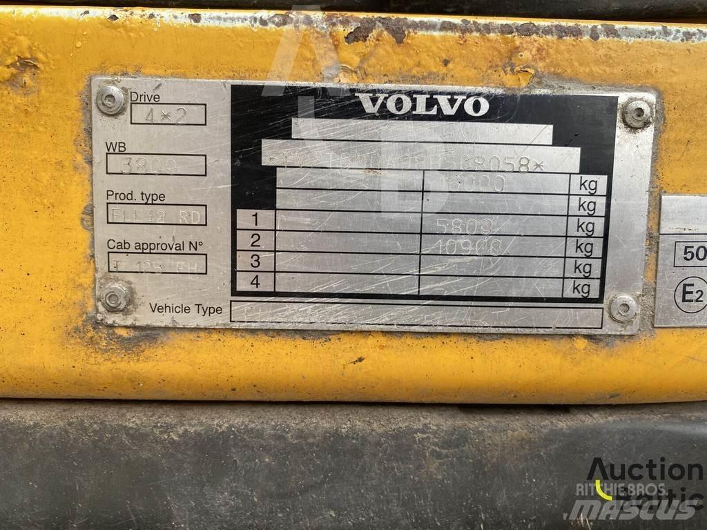 Volvo FL 240 4x2 Sora- ja kippiautot