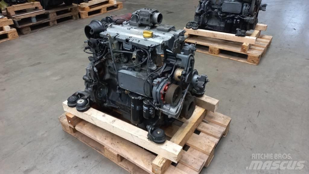 Deutz BF4M2012C Moottorit