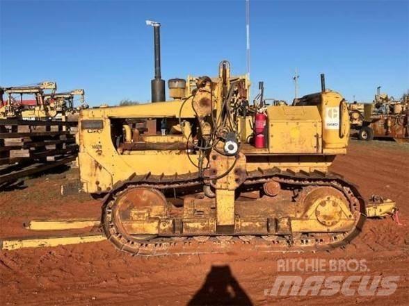 CAT 561 D Putkenlaskijat