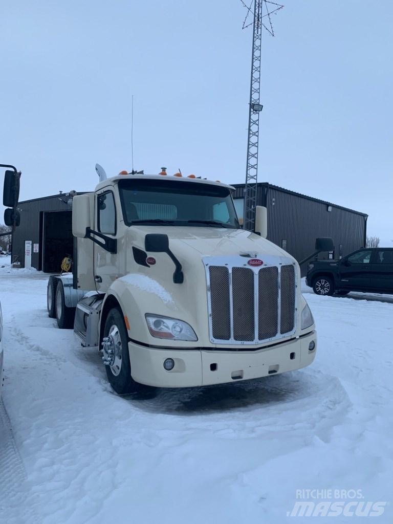 Peterbilt 579 Vetopöytäautot