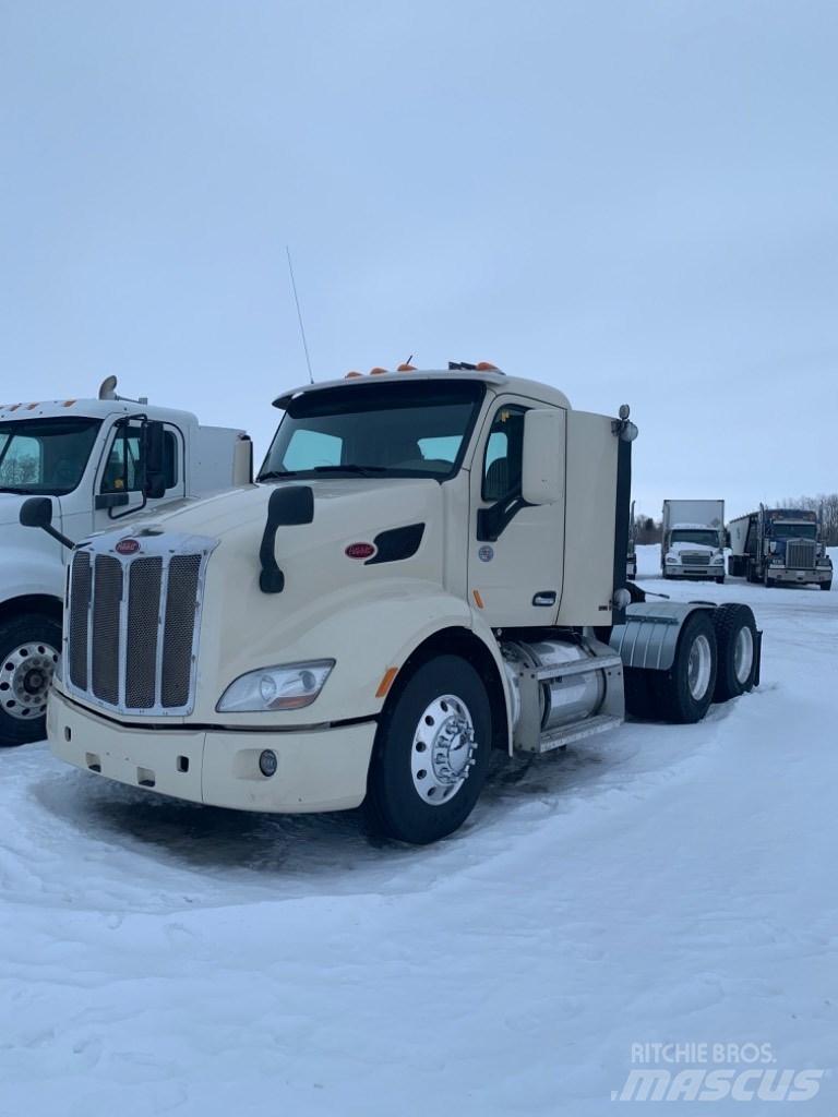Peterbilt 579 Vetopöytäautot