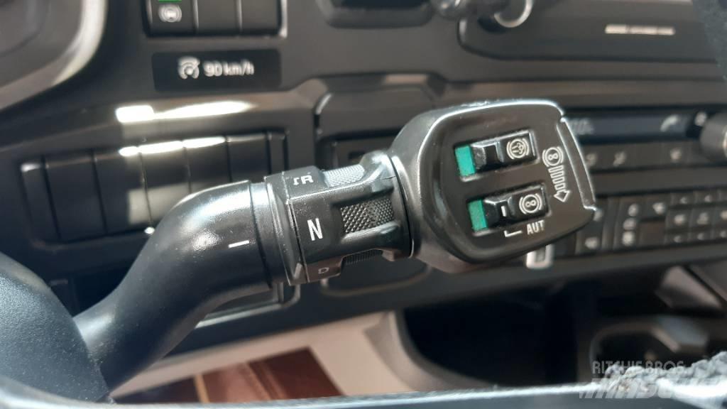 Scania R 500 Vetopöytäautot