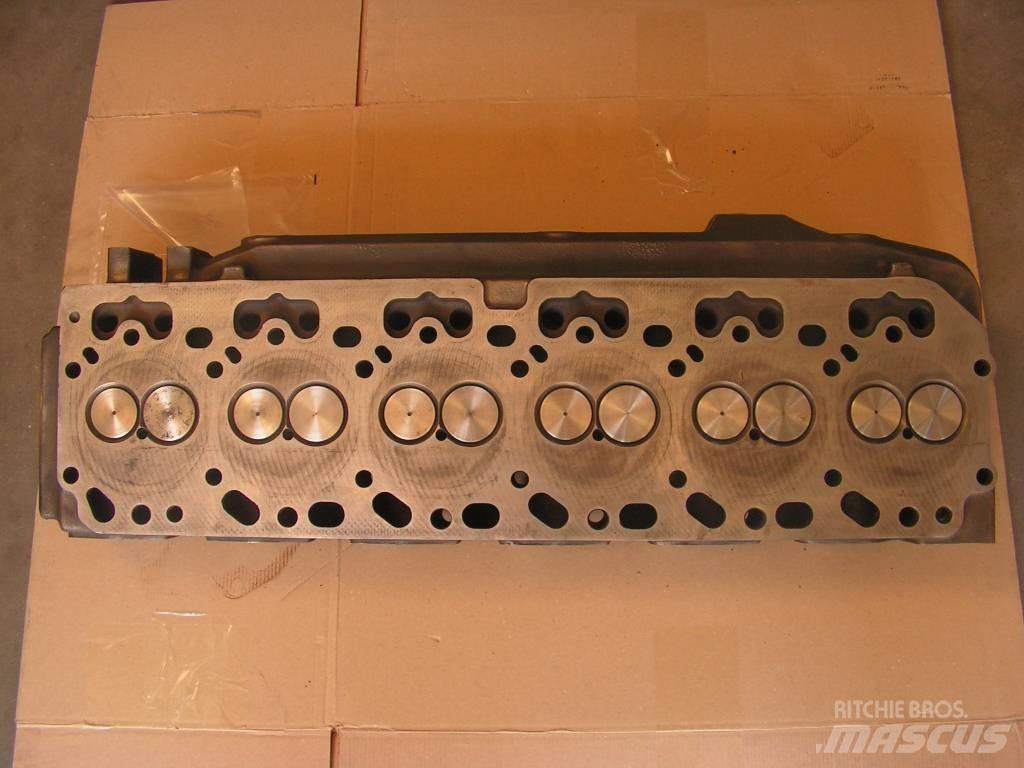 John Deere 6910 Moottorit
