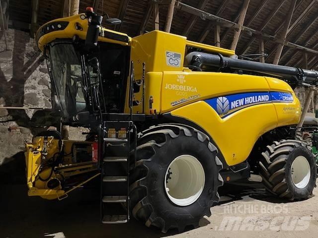 New Holland CR10.90 Leikkuupuimurit