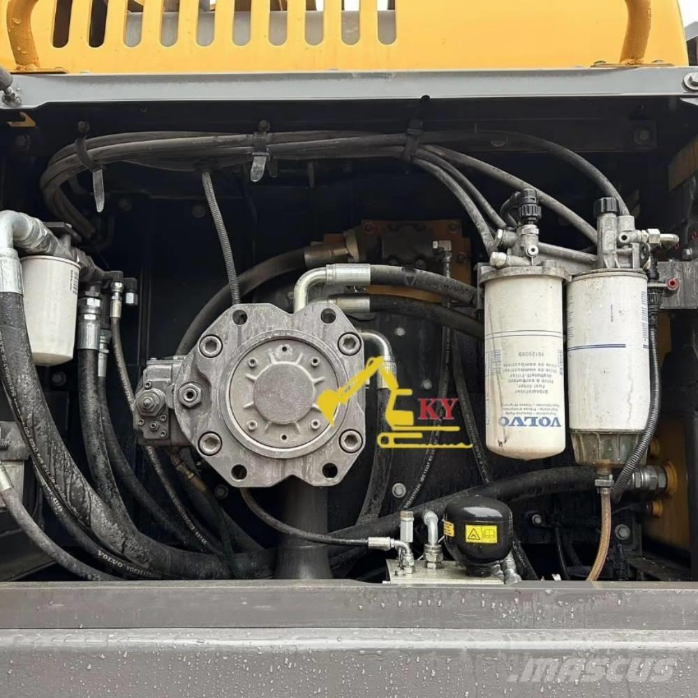 Volvo 380D Telakaivukoneet