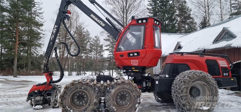 Komatsu XH911-6 Harvesterit