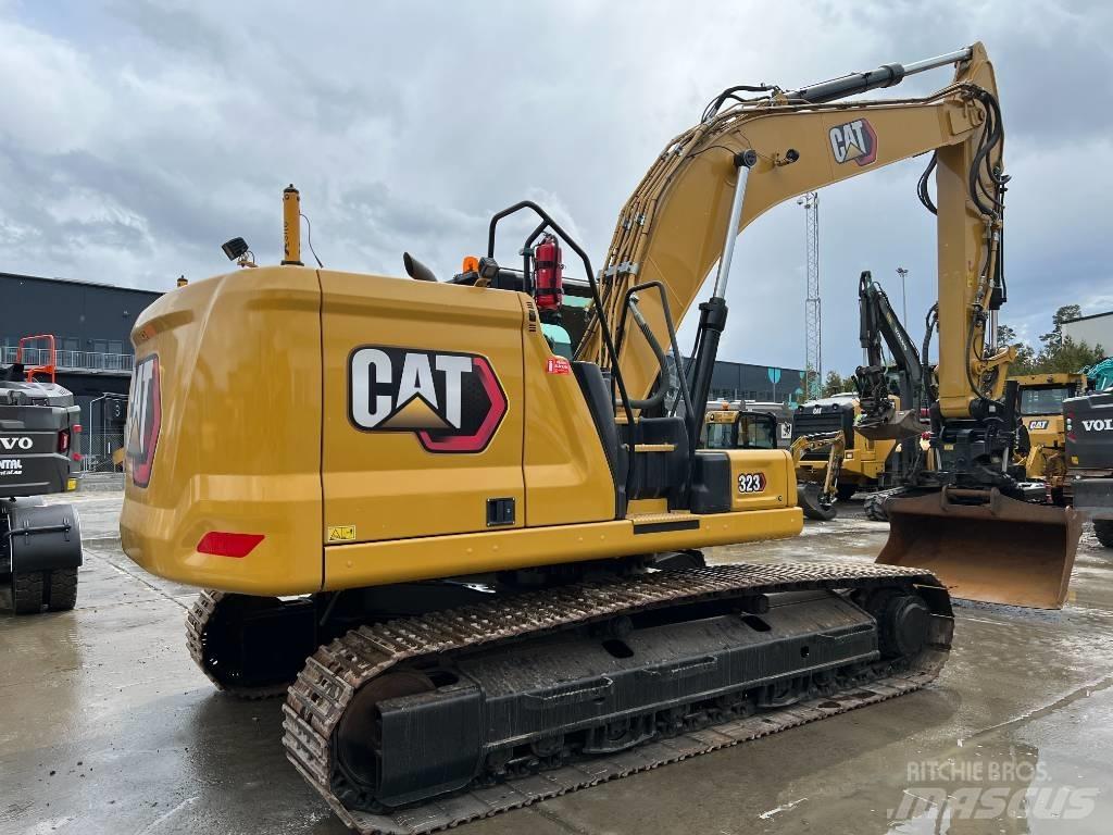 CAT 323 Next Gen Telakaivukoneet