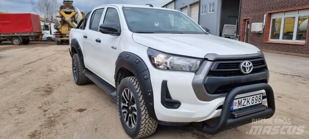 Toyota Hilux Lava-autot
