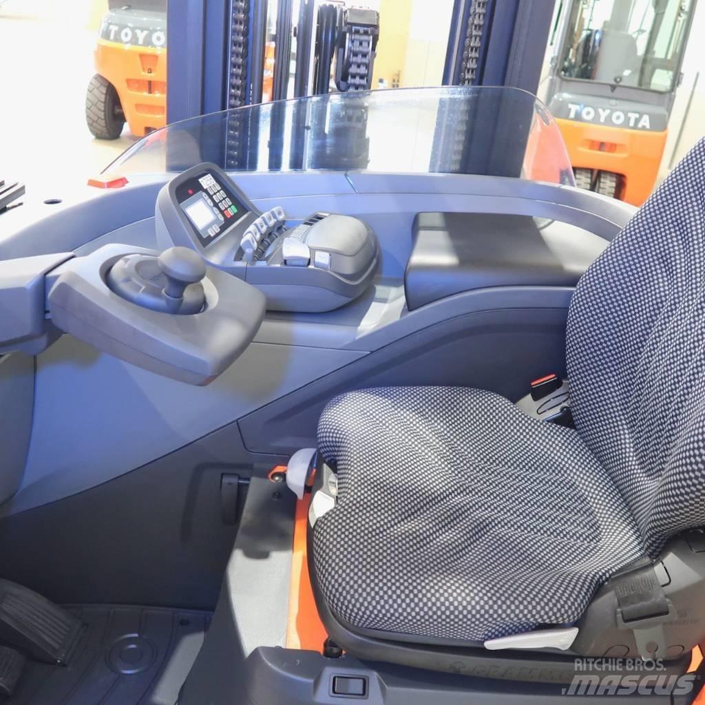 Toyota RRE160H Työntömastotrukit