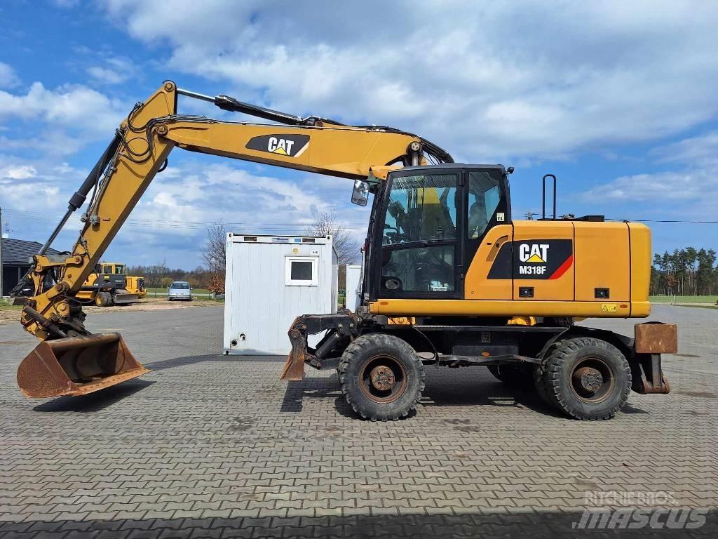 CAT M 318 F Pyöräkaivukoneet