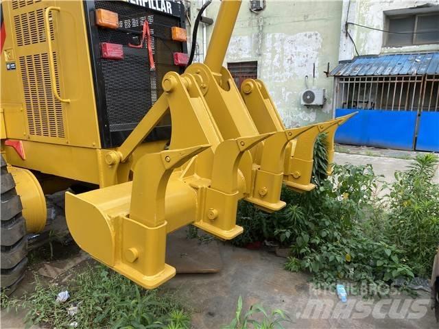 CAT 140 H Tiehöylät