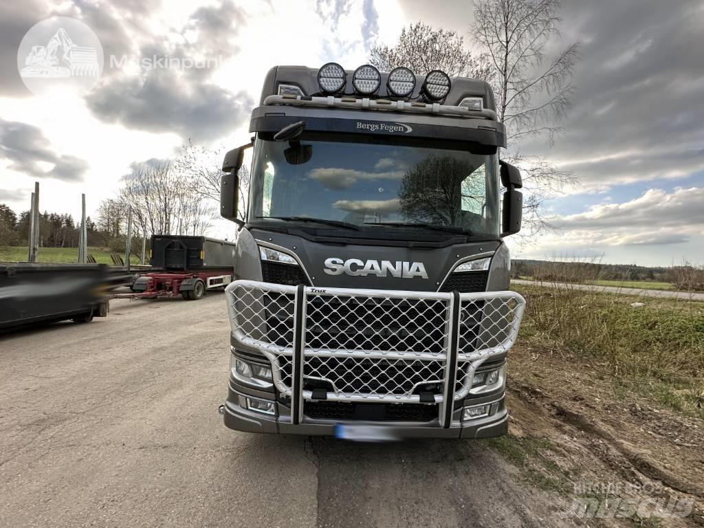 Scania R 730 Puuautot