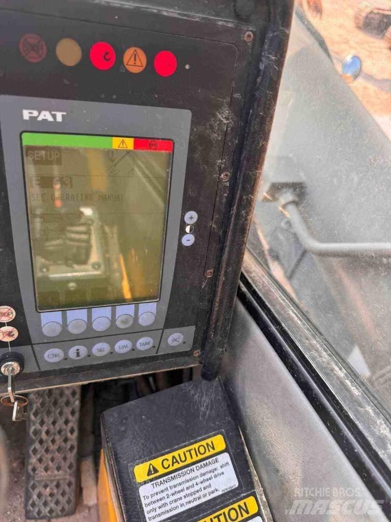 Grove RT 890 E RT-nosturit