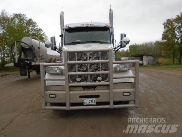 Peterbilt 567 Vetopöytäautot