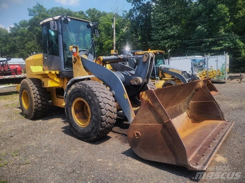 John Deere 624k Pyöräkuormaajat