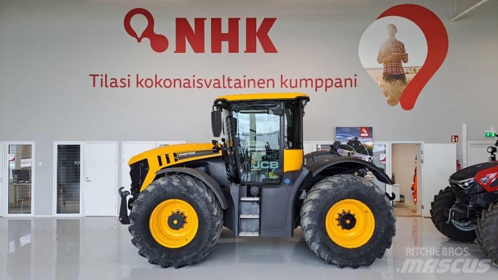 JCB Fastrac 4220 Traktorit