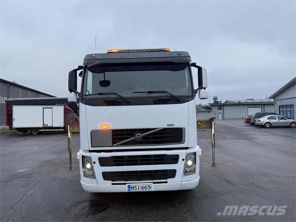 Volvo FH13 6X2 Nosturiautot
