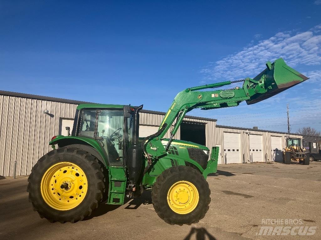 John Deere 6155 M Traktorit