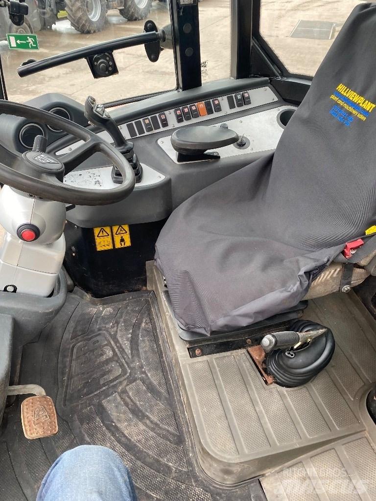 JCB TM 220 Maatalouskurottajat