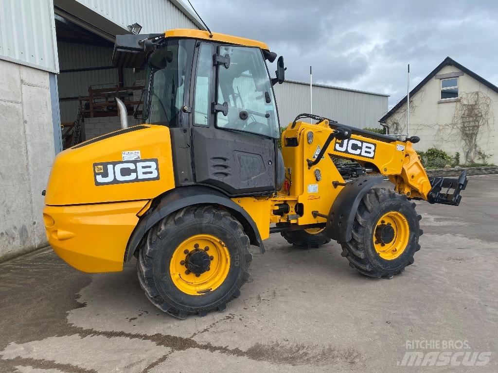 JCB TM 220 Maatalouskurottajat