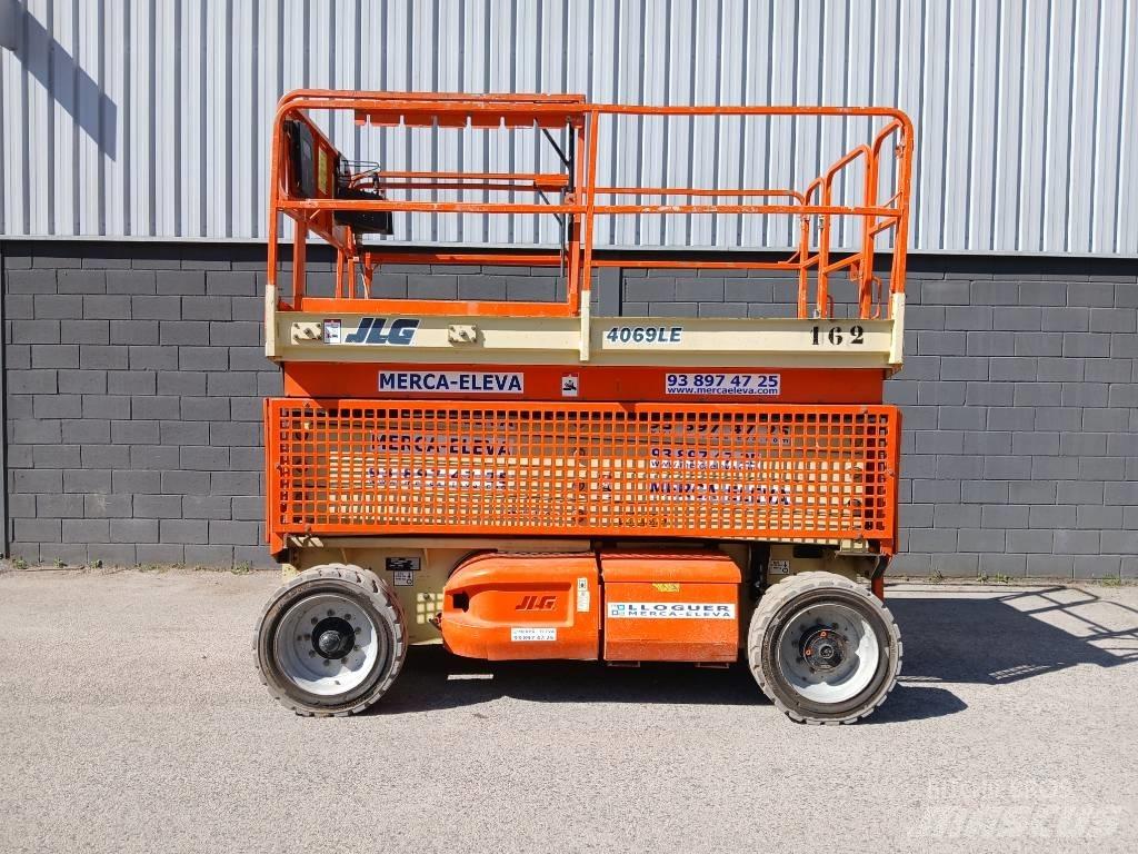 JLG 4069 LE Saksilavat