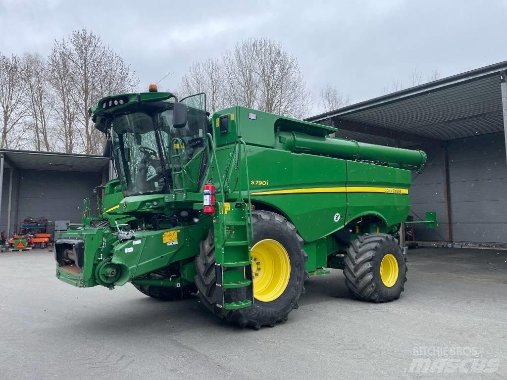 John Deere S790i Leikkuupuimurit