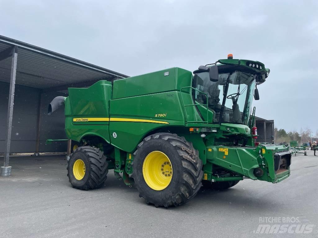 John Deere S790i Leikkuupuimurit