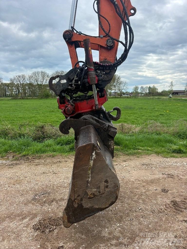 Hitachi ZX 140 W T-3 Pyöräkaivukoneet
