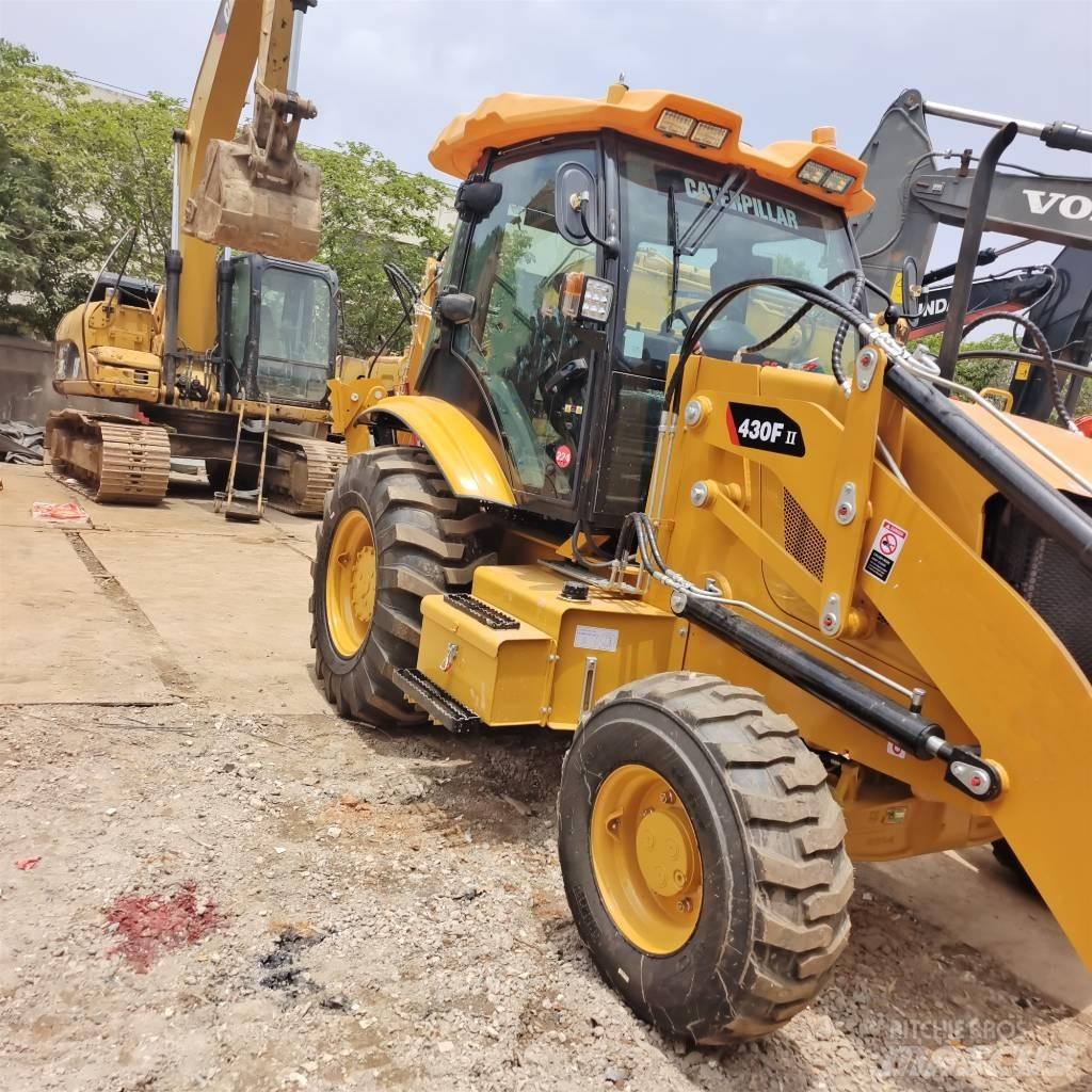 CAT 430 F Kaivurikuormaajat