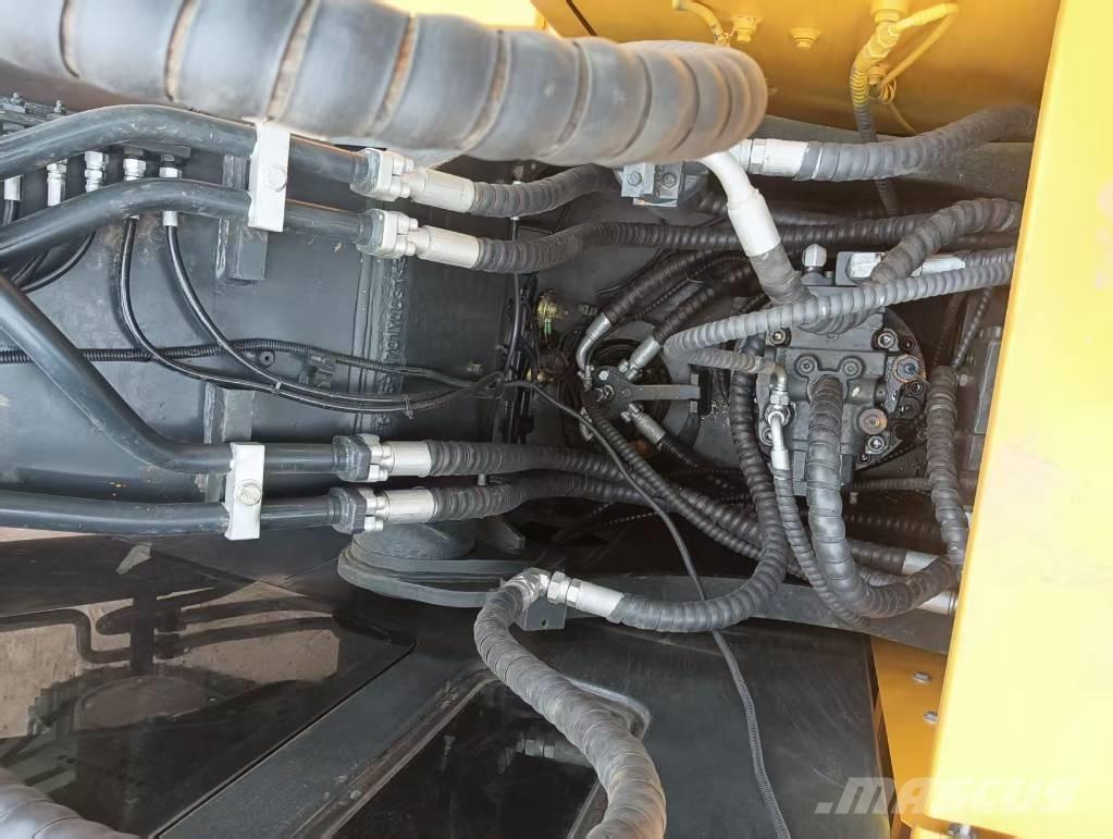 Hyundai 220 LC-9S Telakaivukoneet