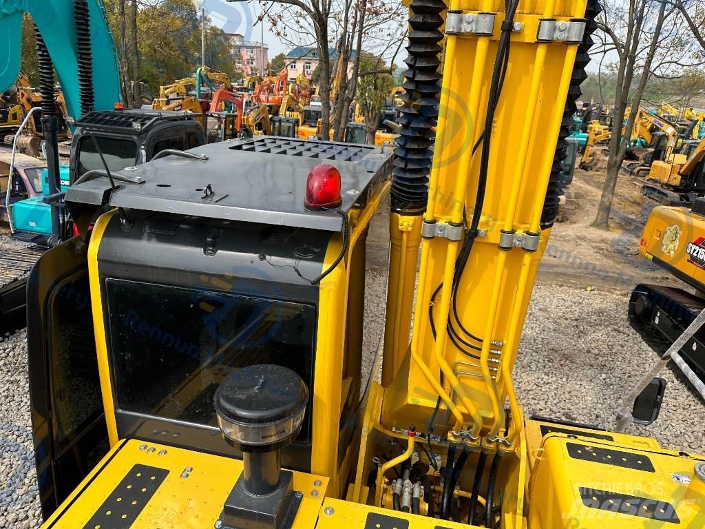 Komatsu PC 220-8 Telakaivukoneet