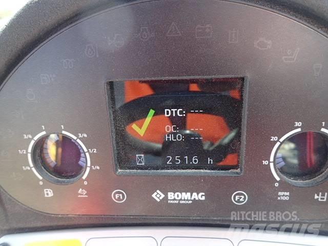 Bomag BW211PDH-5 Yksivalssijyrät
