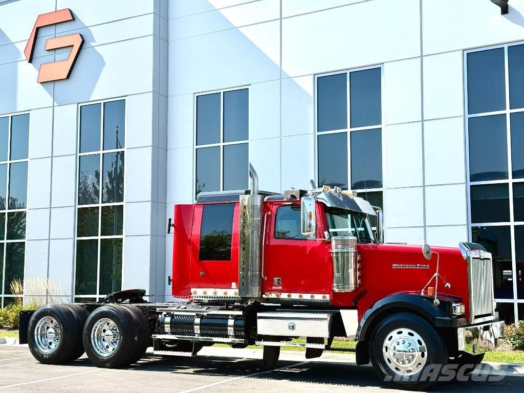 Western Star 4900 EX Vetopöytäautot