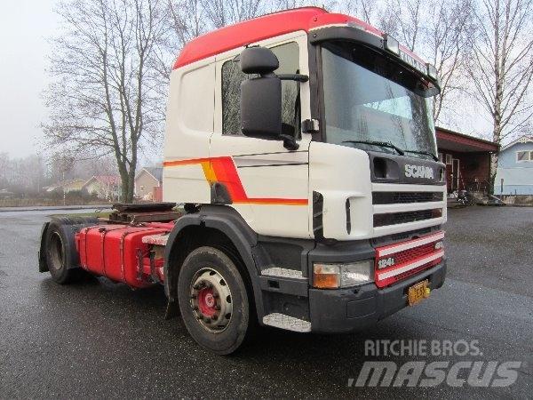 Scania P124 4X2 3700 Vetopöytäautot