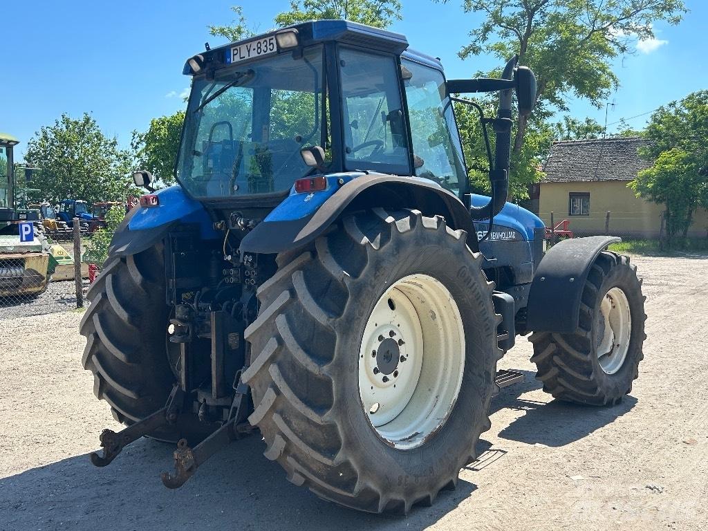 New Holland TM 165 Traktorit