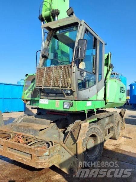 Sennebogen 825 Jätteenkäsittelijät