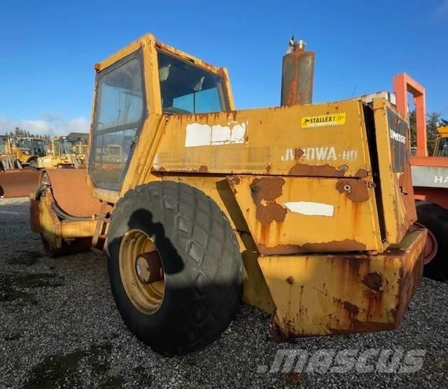 Komatsu JV110WA-HD Yksivalssijyrät