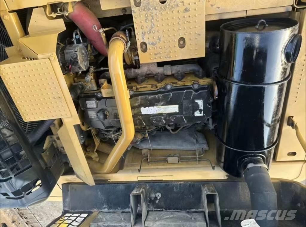 Hitachi Zaxis 120 Telakaivukoneet