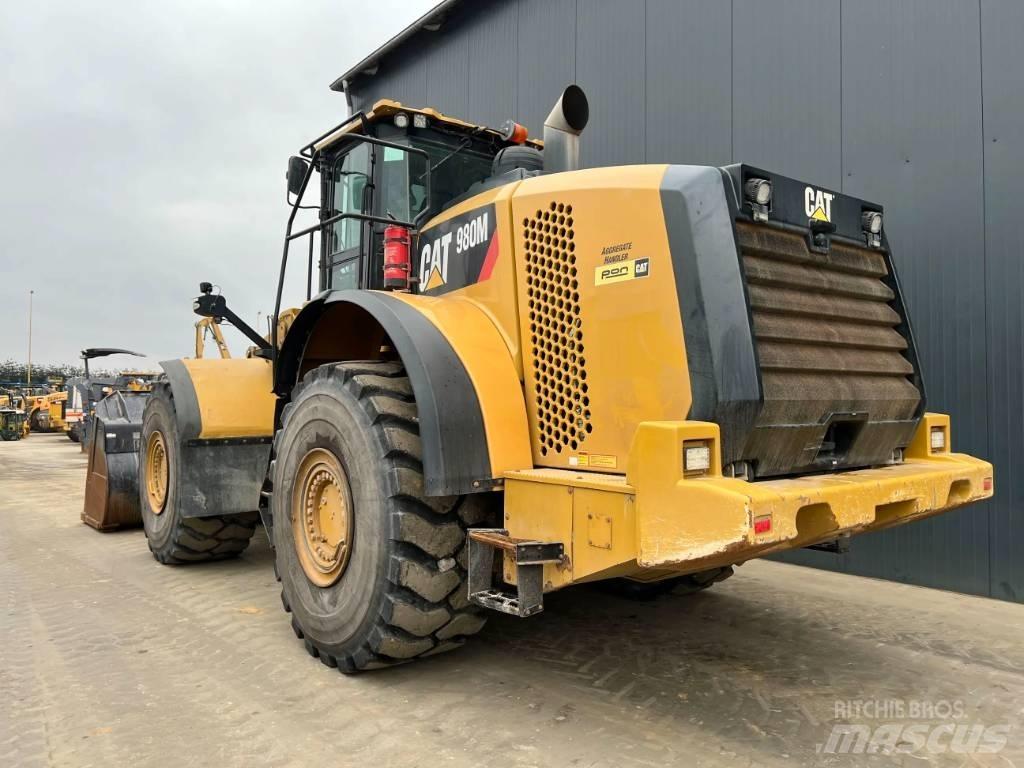 CAT 980M Pyöräkuormaajat