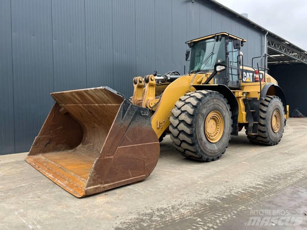 CAT 980M Pyöräkuormaajat
