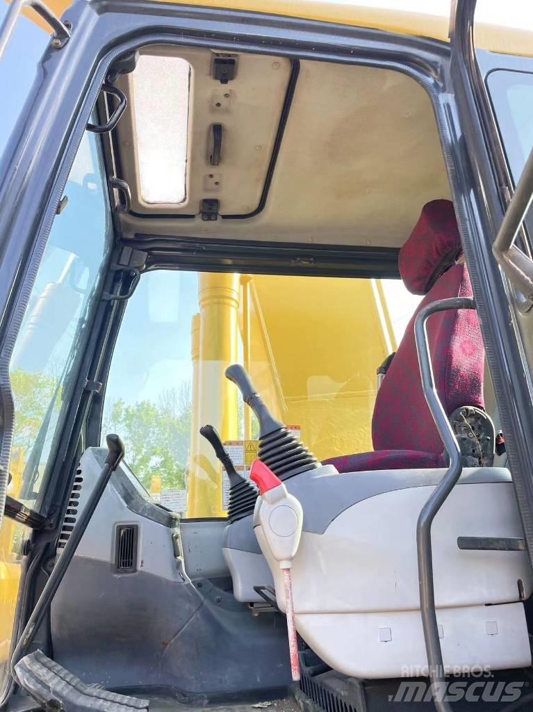 Komatsu PC 220-7 Telakaivukoneet