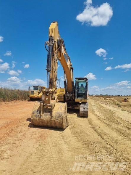 CAT 324 D Telakaivukoneet