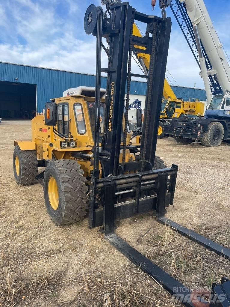 Liftking LK12C Maastotrukit