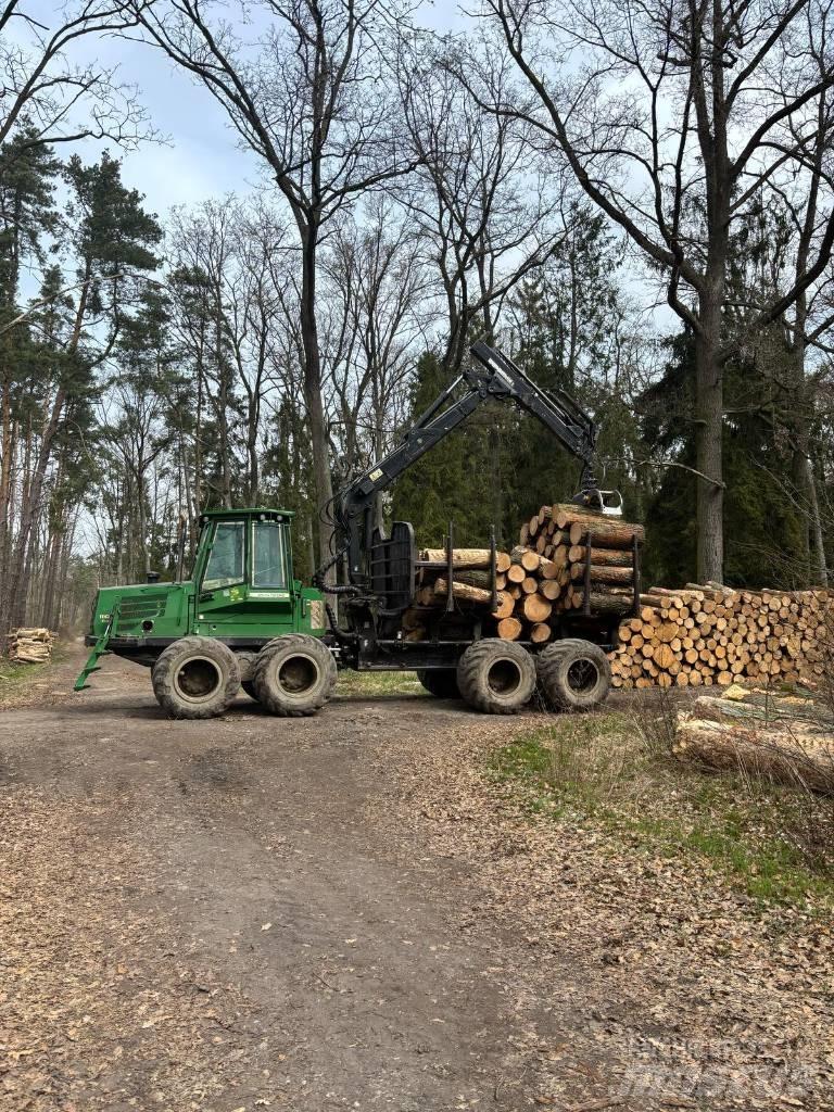 John Deere 1110 D Kuormatraktorit