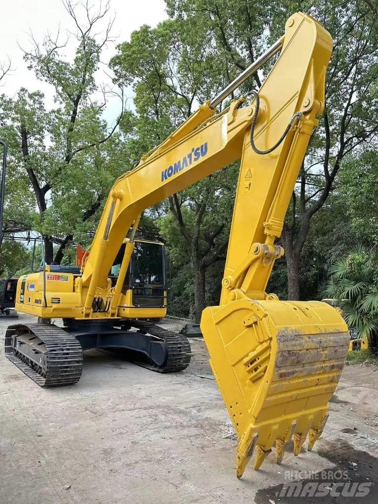 Komatsu PC220-8 Telakaivukoneet